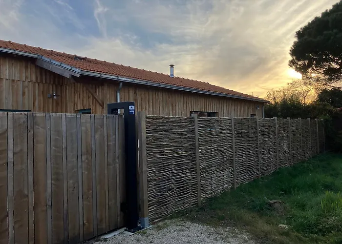 La Bonbonniere En Bois- Maison Passive! Parking Gratuit Et Facile